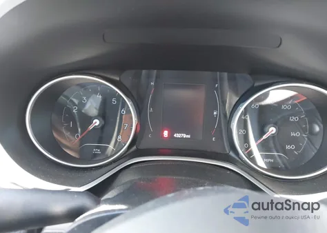 2021 Jeep Compass Altitude Fwd z USA, uszkodzony, nr VIN 3C4NJCBBXMT532335